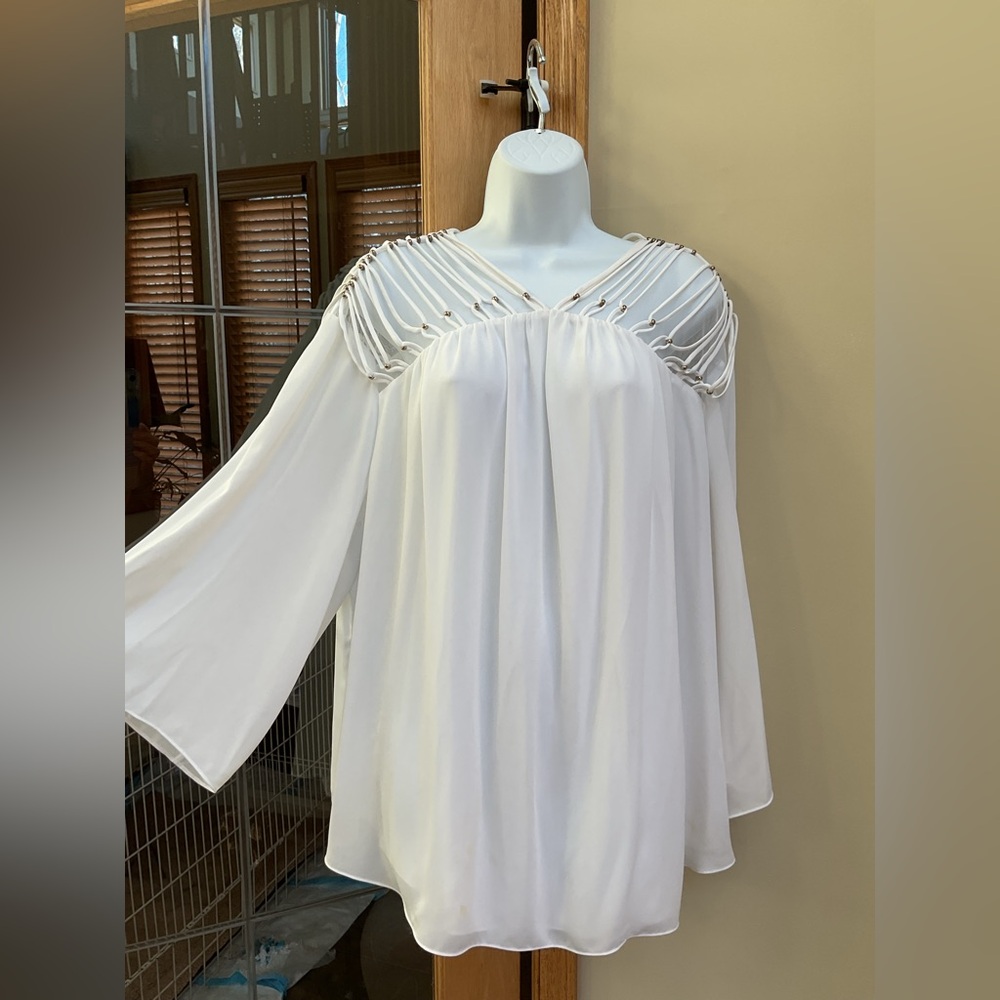 Chico’s BLACK LABEL ladies tunic. EUC.